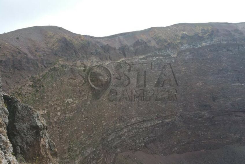 Visita cratere Vesuvio